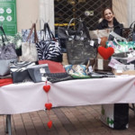 Christine MANDIN et son stand de sacs et pochettes